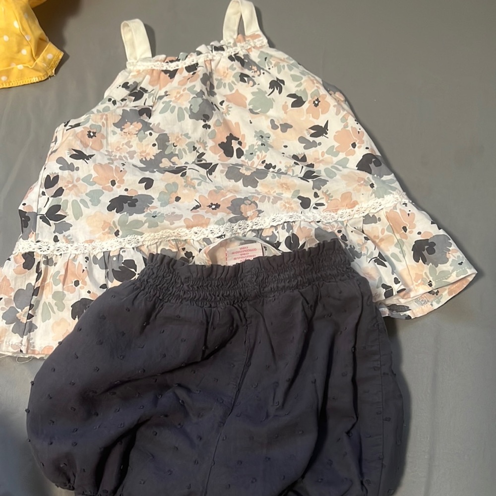 Two piece set size 18m